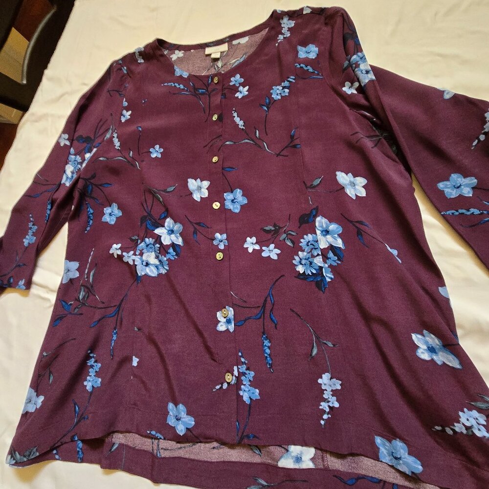 JJill Purple Floral Blouse, Size L,  3/4 Sleeves